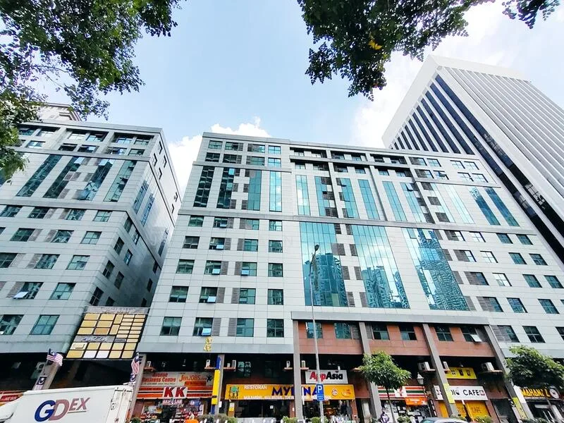 Megan Avenue Facade