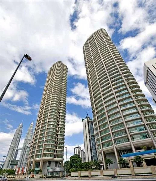 Oval Kuala Lumpur Facade