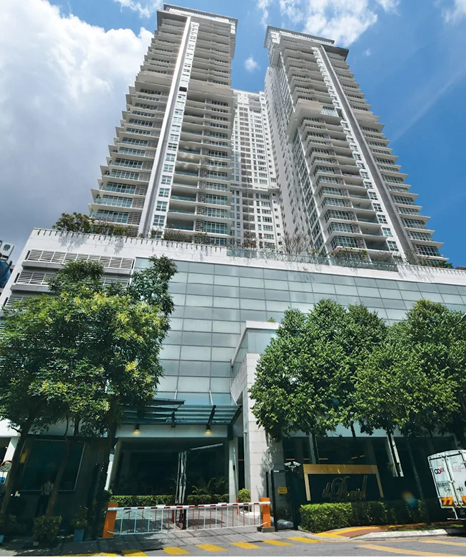 The Pearl Facade