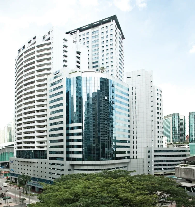 Wisma UOA Centre Facade